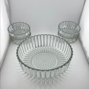 Jeannette Glass "National" Pattern Ribbed Pressed 1940's 5 Piece Berry Bowl Set
